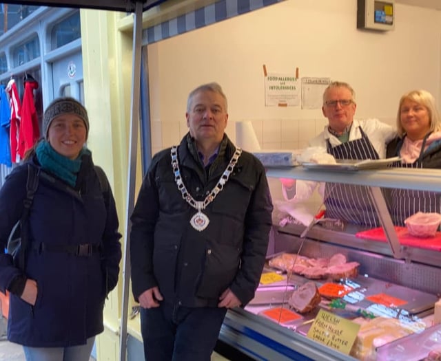 Mayor bids farewell to market butcher