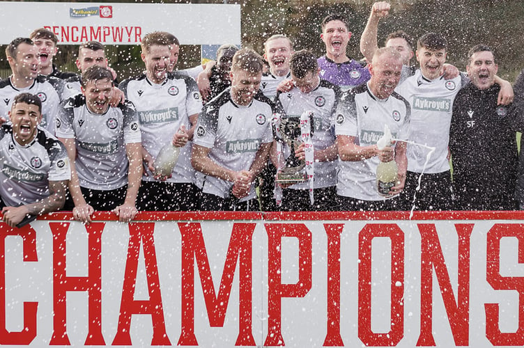 WREXHAM, WALES - 28 JANUARY 2023: Bala celebrate winning the Nathaniel MG Cup final between Bala Town & Connah's Quay Nomads at the The Rock Stadium, January 28th, 2023, Wrexham, Wales (Pic By John Smith/FAW)