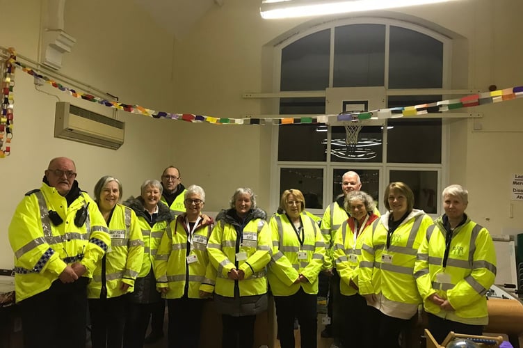 Cllr Jan Butler with residents during the Gosafe training meeting.