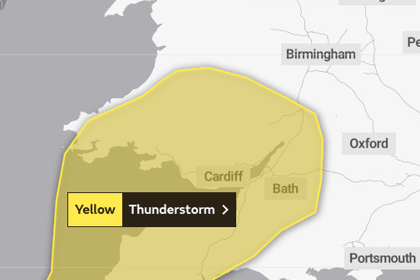 Met Office issue yellow weather warning for afternoon thunderstorm