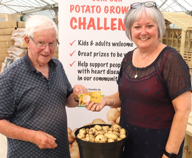 94-year-old gardener digs deep to claim potato growing crown