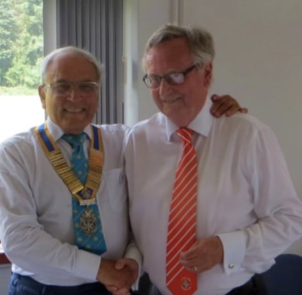 ictured on the left are the incoming President Dean Christy wearing the chains of office next to the outgoing President Robert Parker. 