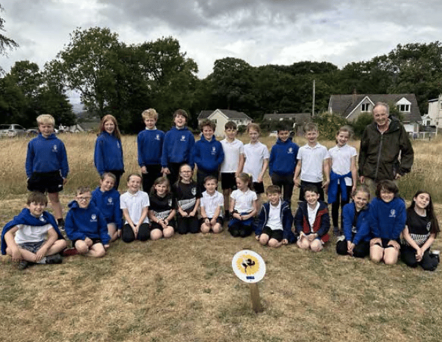 Gilwern Primary School gets to grips with nature 