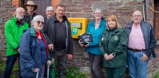 Llangattock community secure another life-saving defibrillator