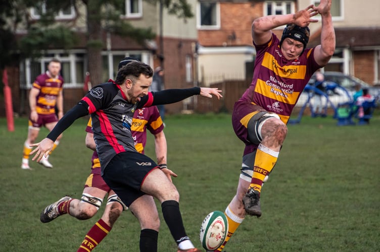 Abergavenny lost out to Ynysddu