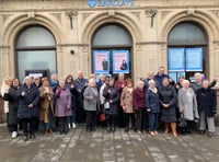 
The curtain finally closes on a Frogmore Street institution!
