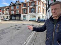 Usk councillor calls for action on potholes from MCC