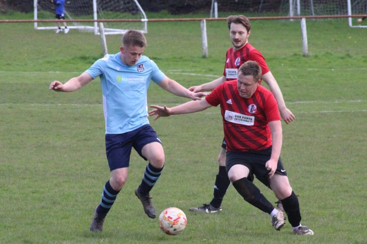 Crick v Cwmcarn (Stuart Townsend)