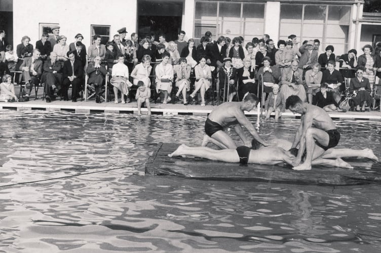 Bailey Park Swimming Pool 