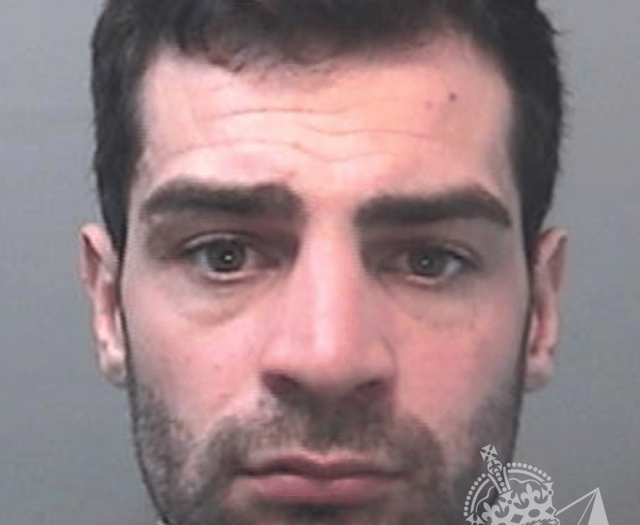 Public warned not to approach missing prisoner