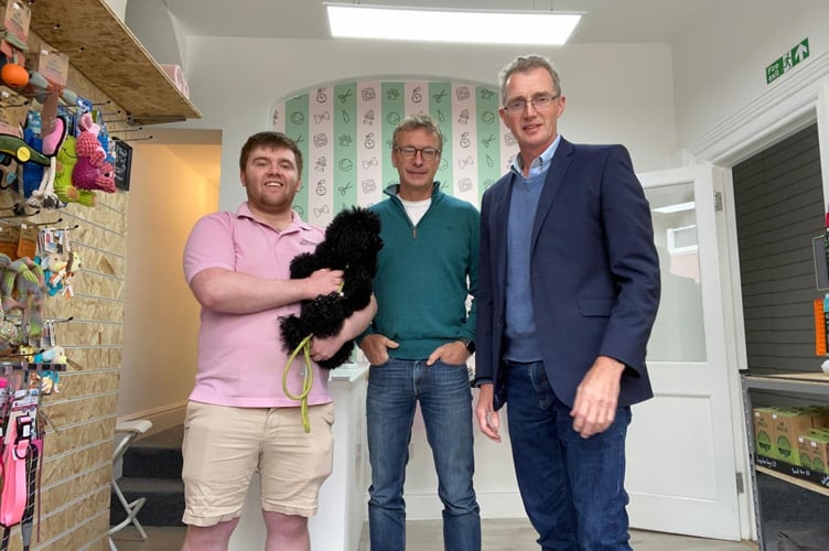 David Davies and Cllr Tony Kear with James Ralph at Shampooch in Usk.