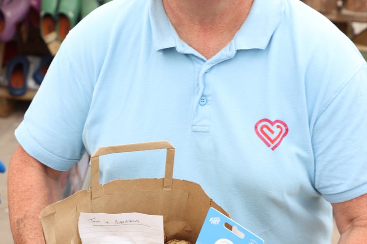 Nigel with Tom and Barbara's potatoes