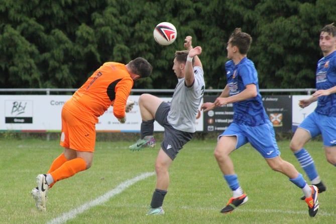 Abergavenny Town v Canton (Stuart Townsend)