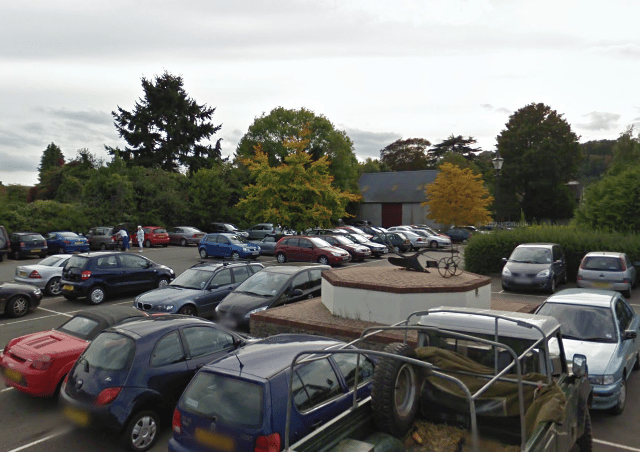 Usk council call on residents ahead of carpark charges review