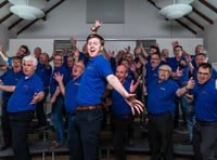 Award-winning local choir offer free singing courses! 