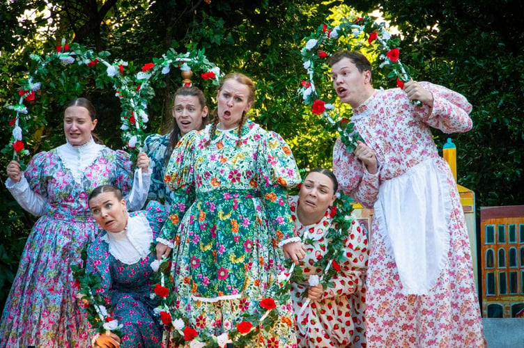 The Gondoliers will be making a splash at Abergavenny Castle