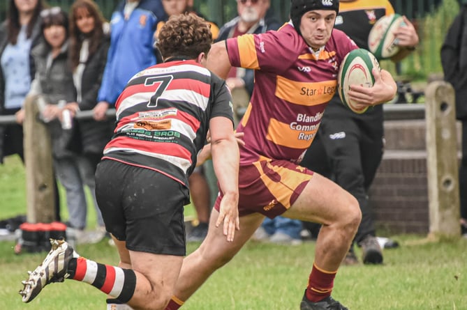 An Aber player on the charge