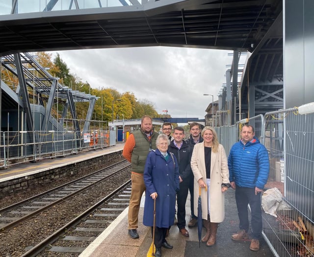 Campaigning councillor gets sneak peak at railway bridge