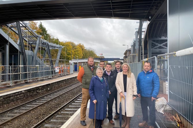 Maureen Powell and Laura Anne Jones MS Visit Abergavenny Railway Station Footbridge as Project Nears Completion

 