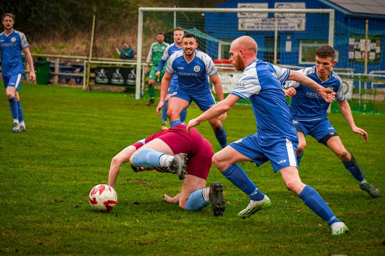 Blaenavon Blues won 3-0