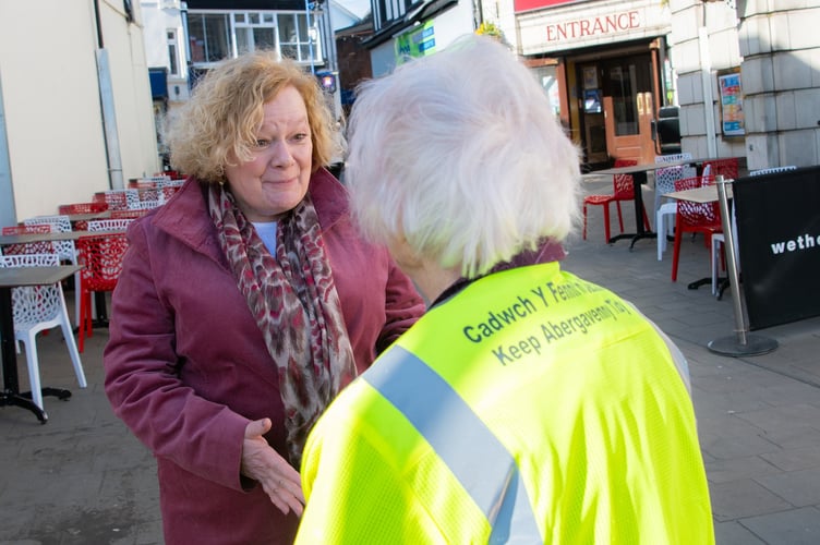 Gwent Police and Crime Commissioner, Jane Mudd, Speaking with volunteers from Keep Abergavenny Tidy